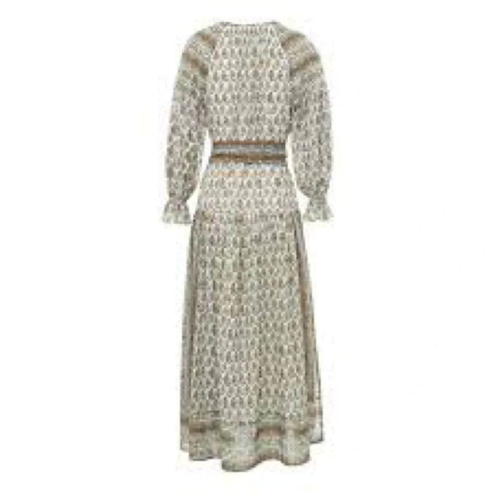 Boteh Beso Maxi Dress - Picture 4 of 9